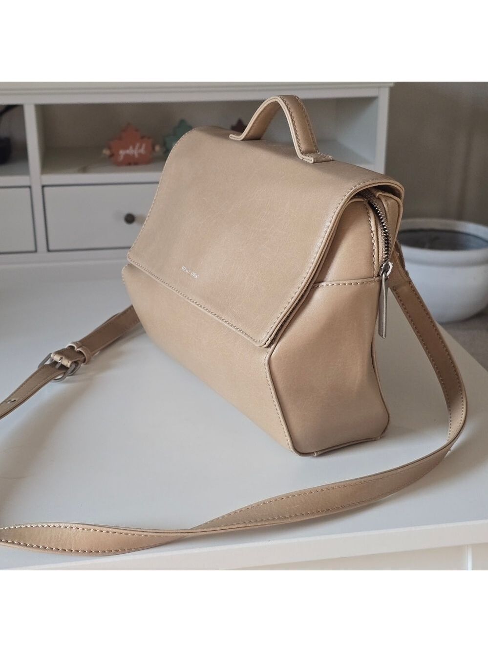 Matt & Nat Elegant Tan Cross Boby Vegan Handbag - Picture 4 of 9